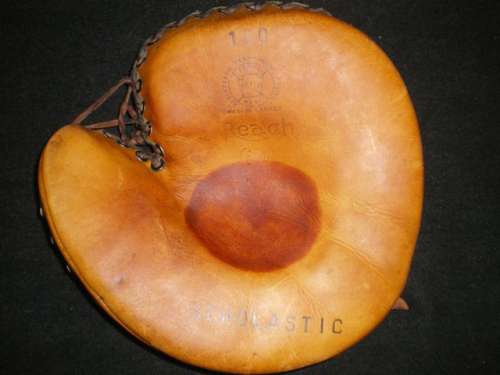 A.J. Reach Catchers Mitt 4 Front